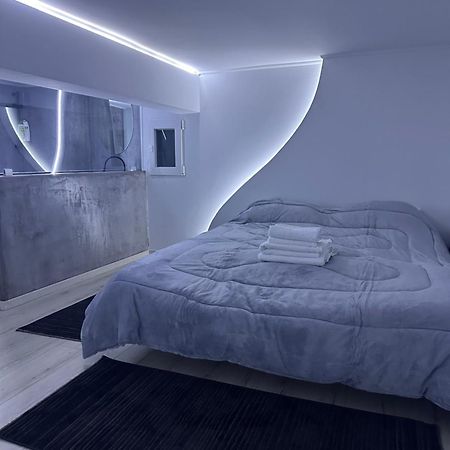 Raphael'S Suites Skg Tesalonika Bagian luar foto